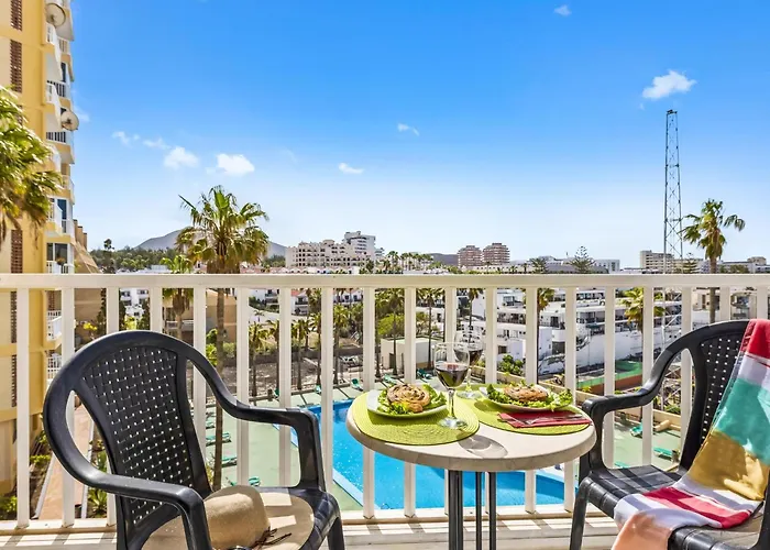 3e. Charming In Americas Playa de las Americas (Tenerife)