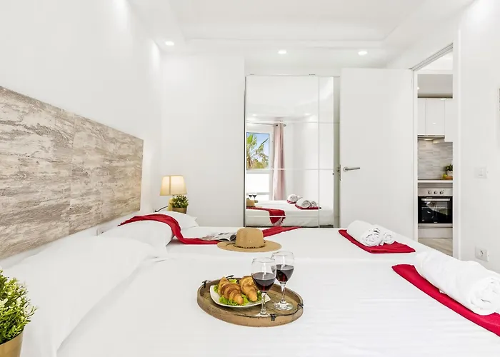 3e. Charming In Americas * Playa de las Américas