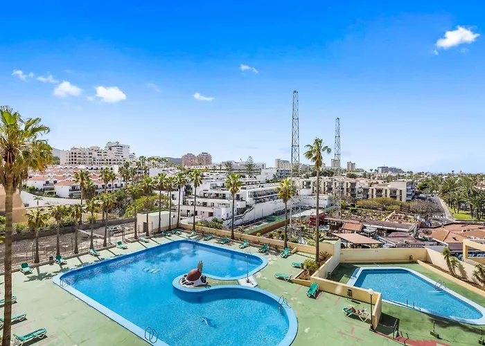 3e. Charming In Americas Apartment *